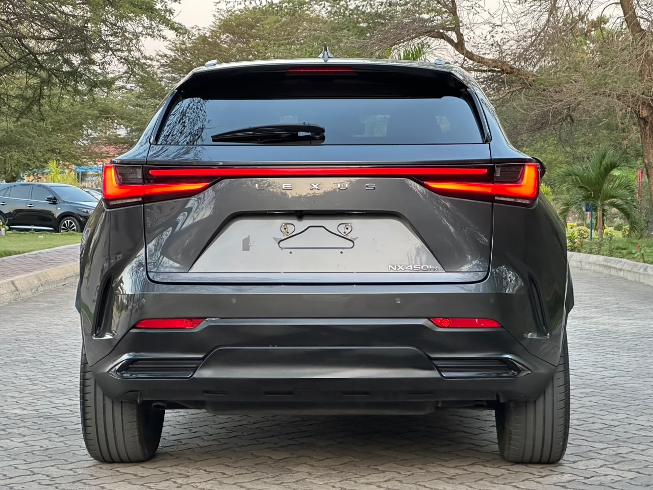 LEXUS NX 450H+ F- SPORT thumbnail 10